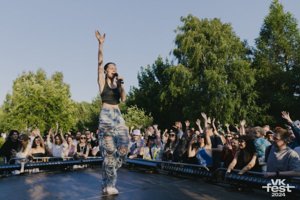 Сергей Лазарев, Полина Гагарина и ANNA ASTI: кого послушать на VK Fest 2025 в Петербурге