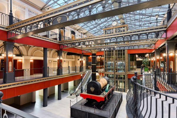 Незабываемое лето в Петербурге: 10 вещей, которые нужно успеть до осени