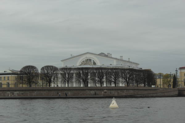Прогулка по Васильевскому острову: история, архитектура и неожиданные открытия Прогулка по Васильевскому острову: история, архитектура и неожиданные открытия