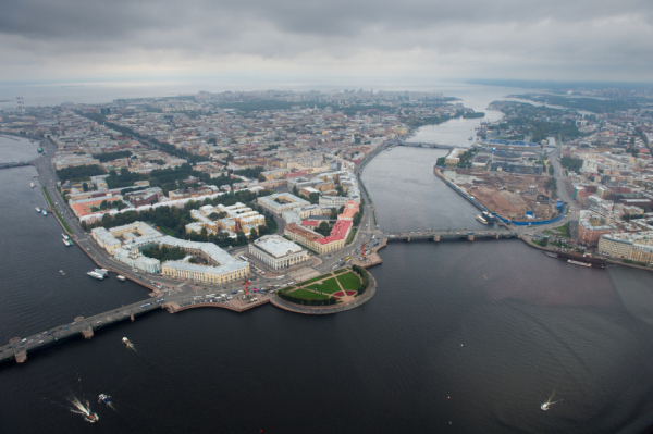 Прогулка по Васильевскому острову: история, архитектура и неожиданные открытия Прогулка по Васильевскому острову: история, архитектура и неожиданные открытия