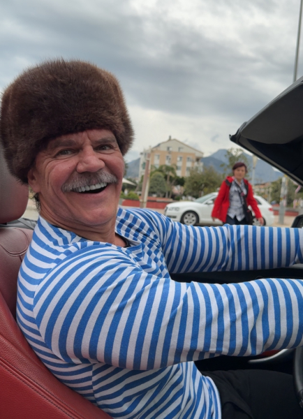 &laquo;Титаны&raquo; проверили Деда на прочность: Юрий Карпенко &mdash; о спорте, отце и персонаже, покорившем миллионы
